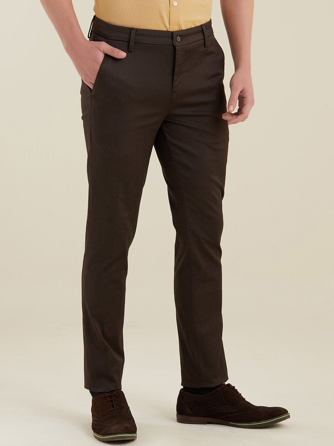 

Stori Men Stretchable Mid-Rise Slim Fit Chino Trouser, Brown