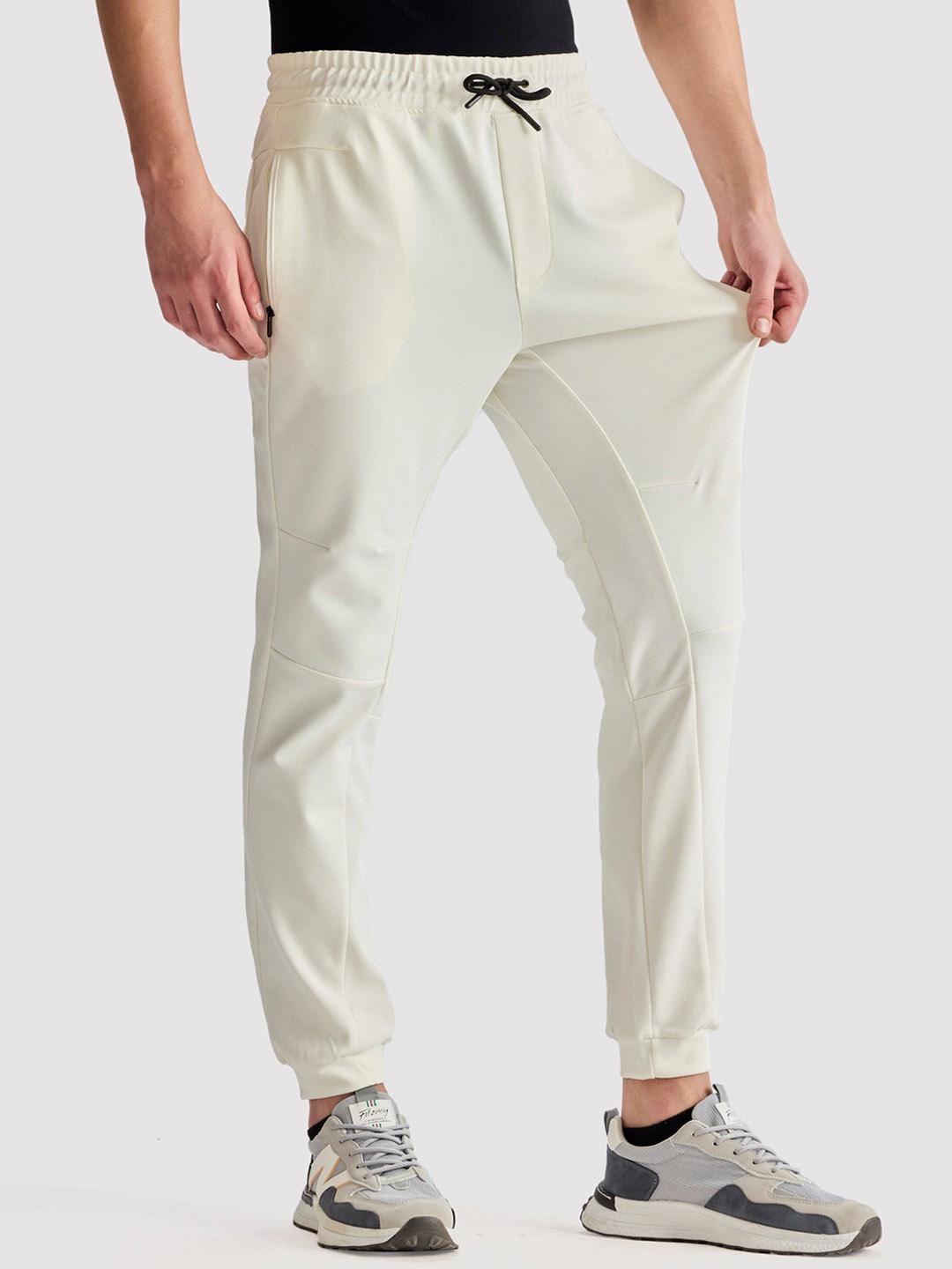 

Red Flame Men Regular Fit Mid-Rise Joggers Trousers, White