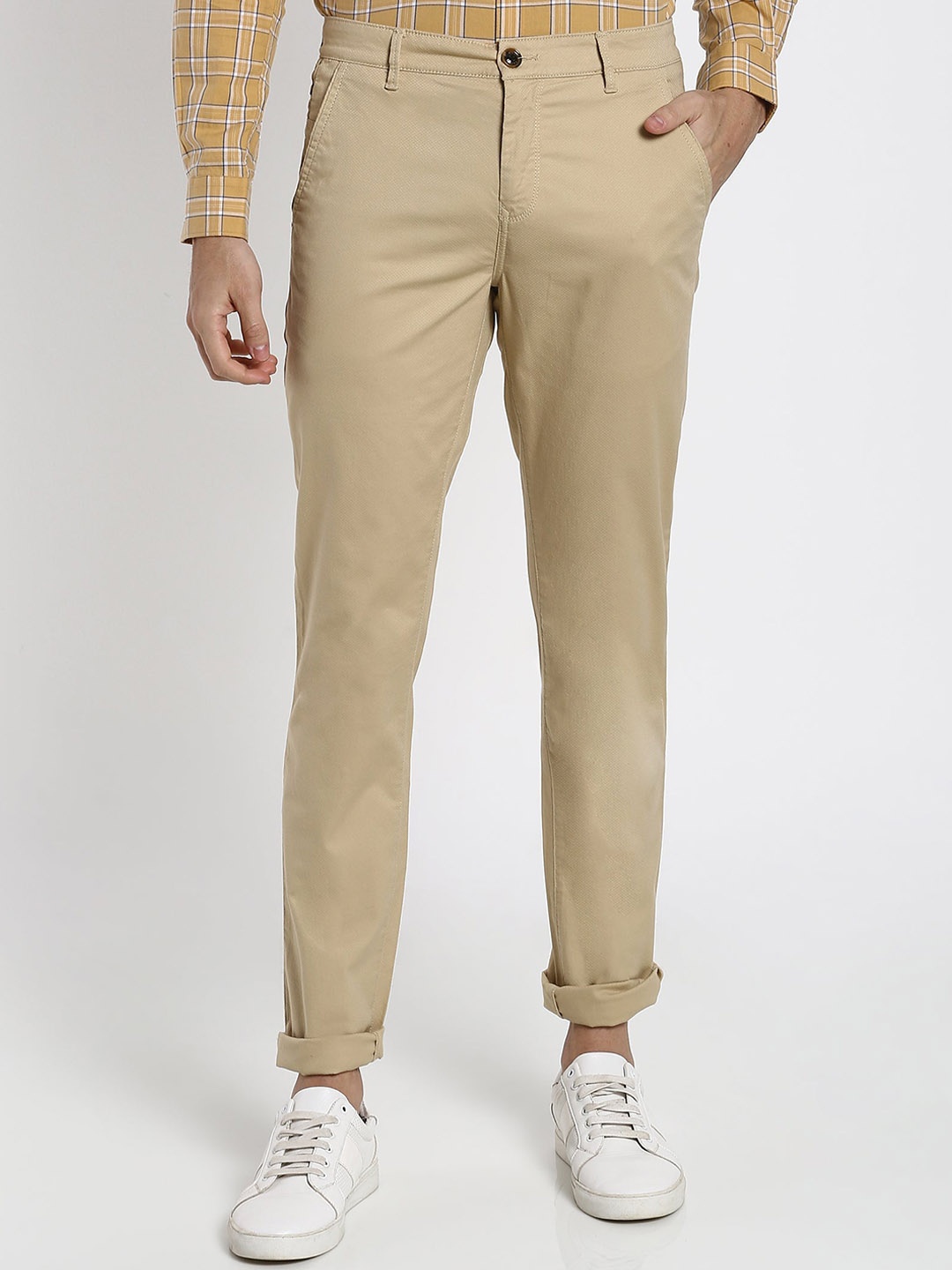 

Red Flame Men Slim Fit Mid-Rise Cotton Trousers, Beige