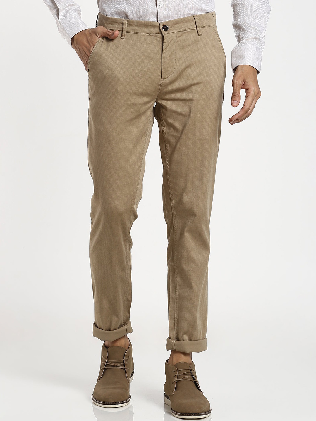 

Red Flame Men Slim Fit Mid-Rise Cotton Trousers, Beige