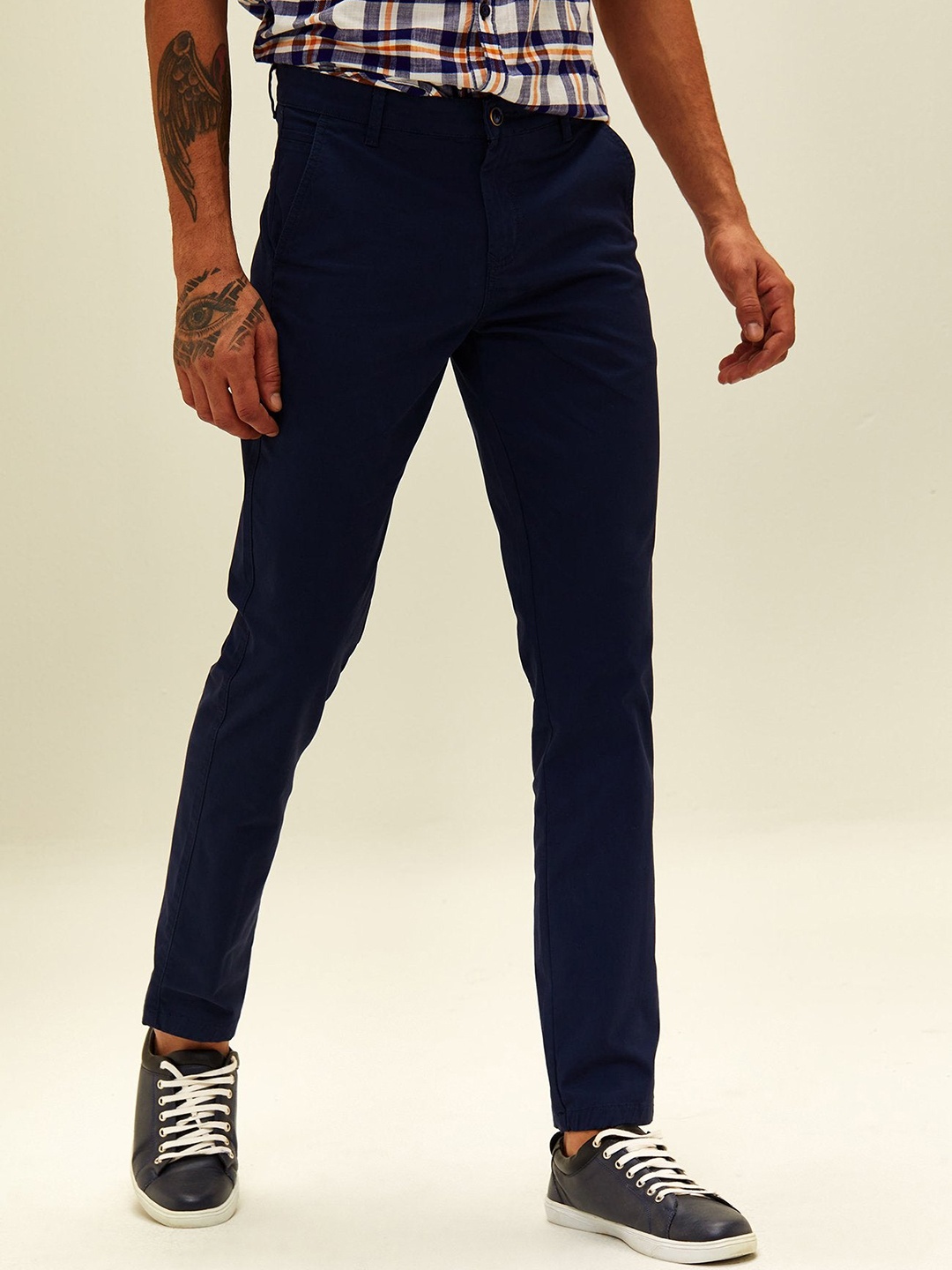 

Red Flame Men Slim Fit Mid-Rise Stretchable Cotton Trousers, Navy blue