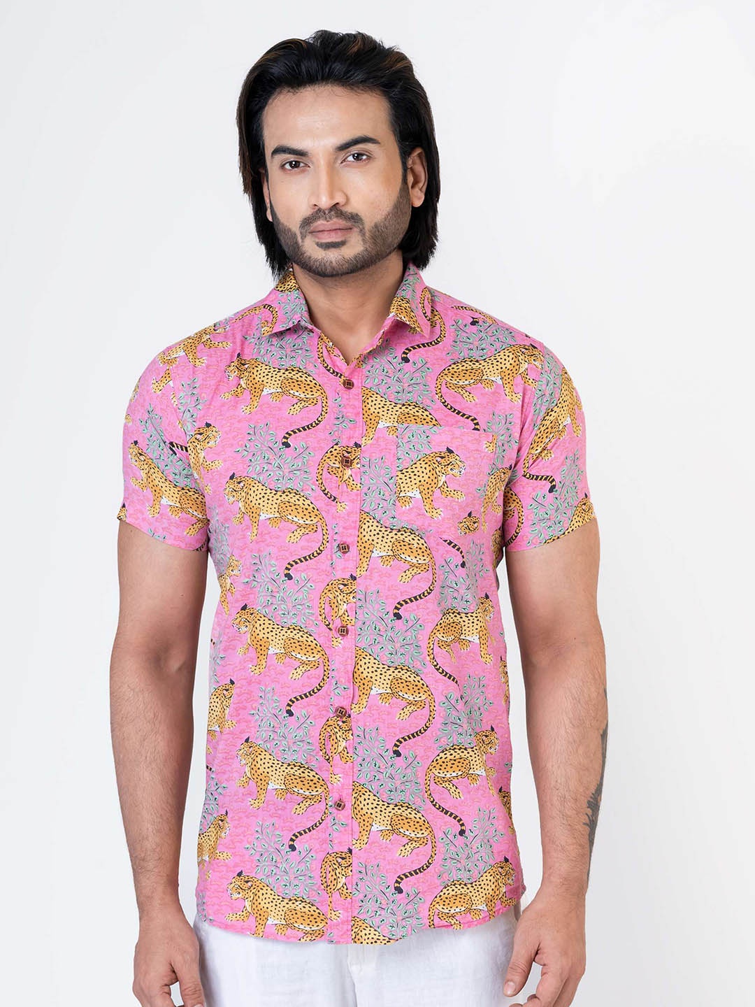 

Kartikeya Jaipur Standard Opaque Printed Cotton Casual Shirt, Pink