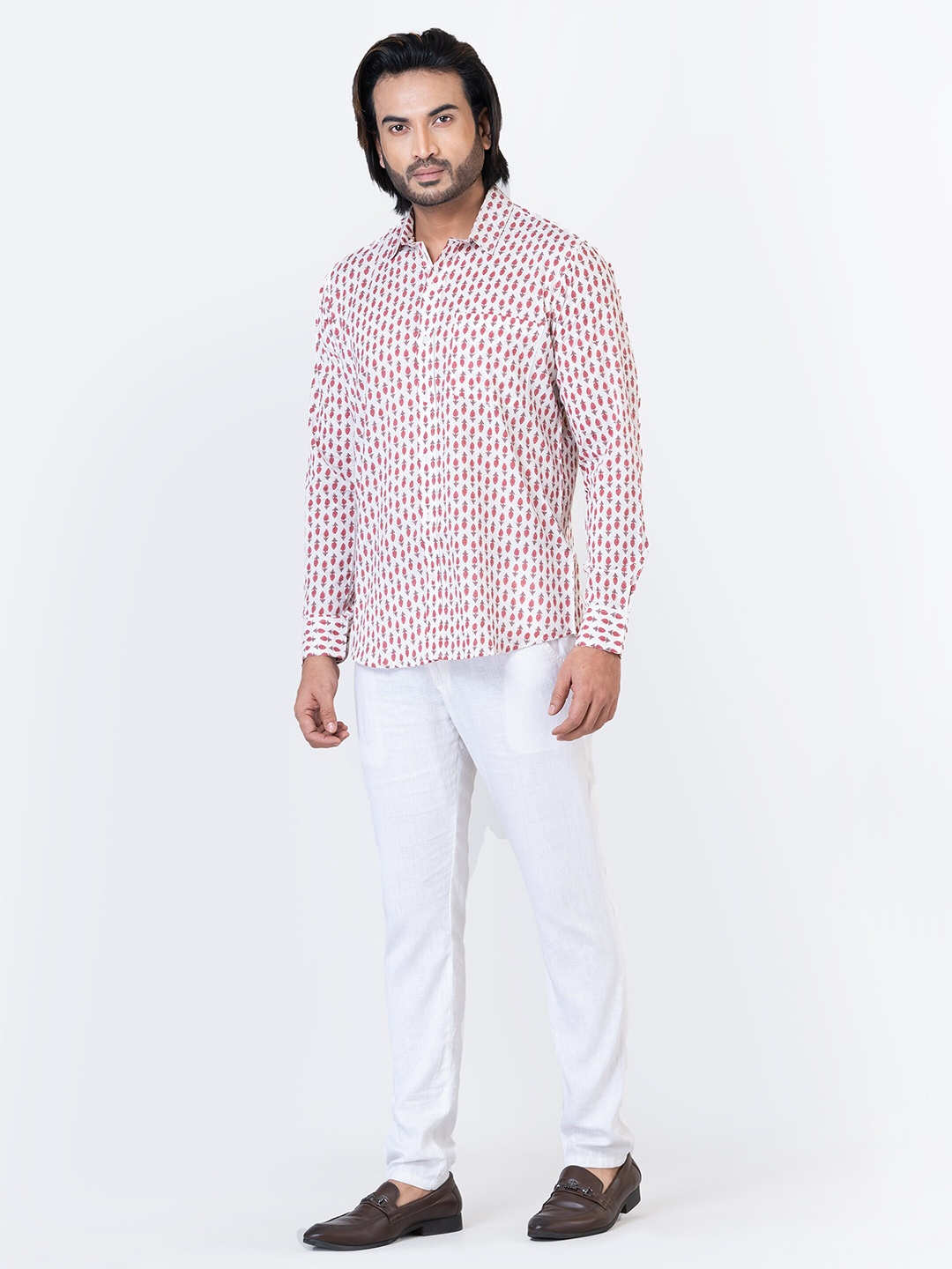 

Kartikeya Jaipur Micro Ditsy Printed Cotton Standard Opaque Casual Shirt, White