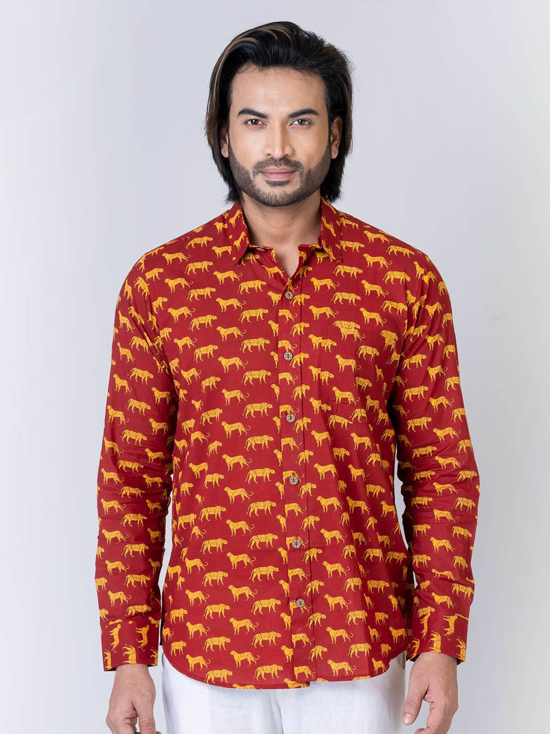 

Kartikeya Jaipur Standard Animal Printed Opaque Printed Cotton Casual Shirt, Brown