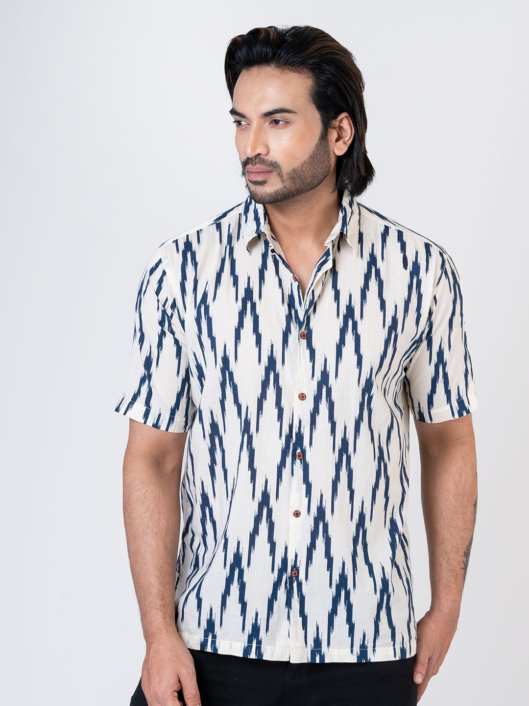 

Kartikeya Jaipur Geometric Printed Relaxed Cotton Oversized Casual Shirt, Blue