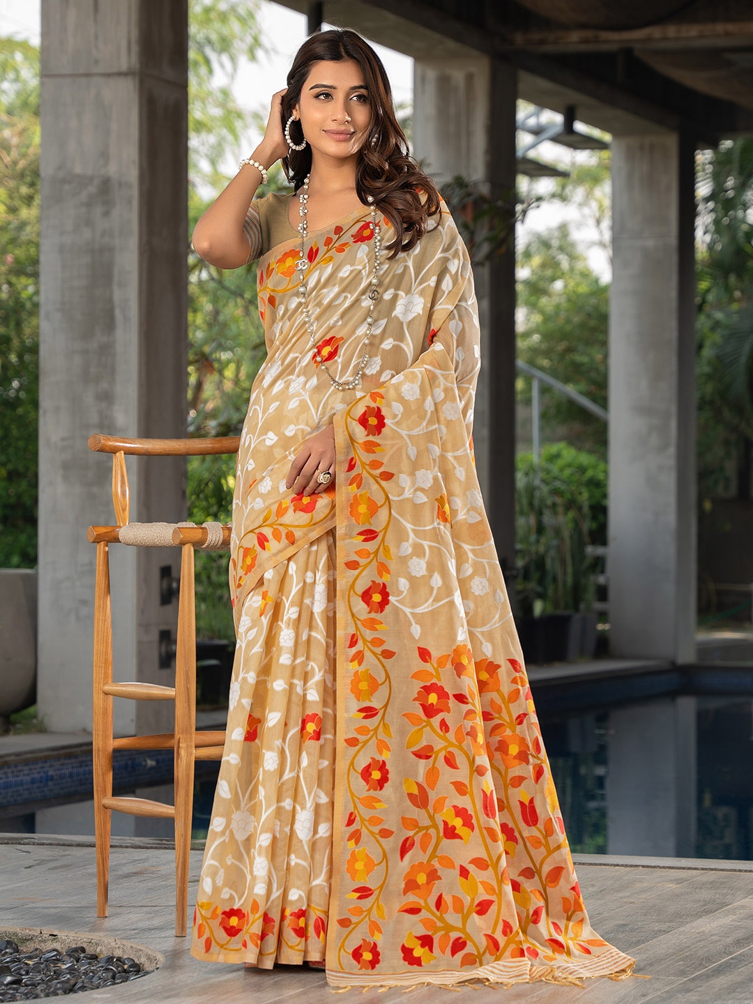 

GLORYANCE Floral Woven Design Saree, Beige