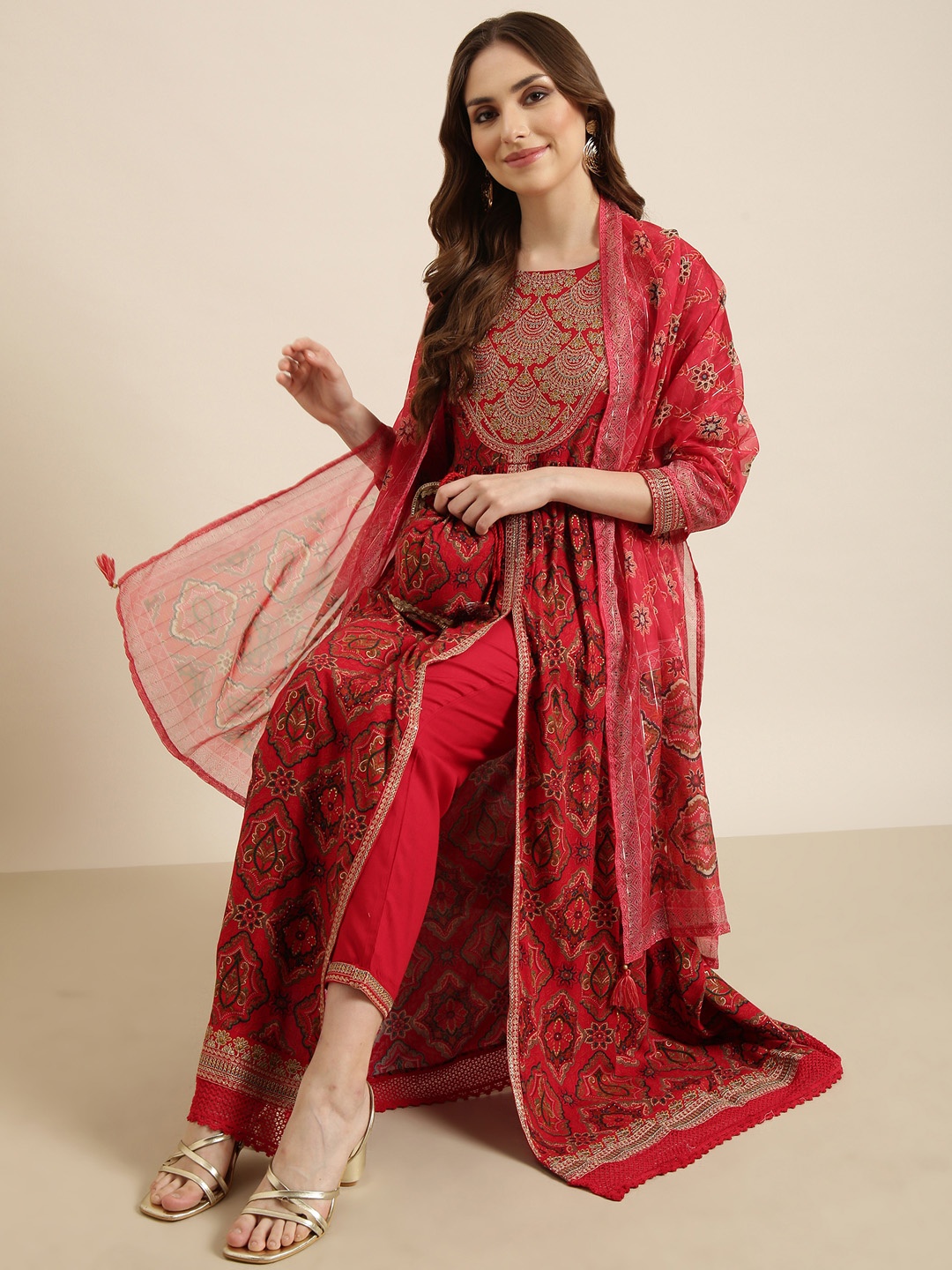 

SHOWOFF Ethnic Motifs Printed High Slit Thread Work Anarkali Kurta With Trouser & Dupatta, Red