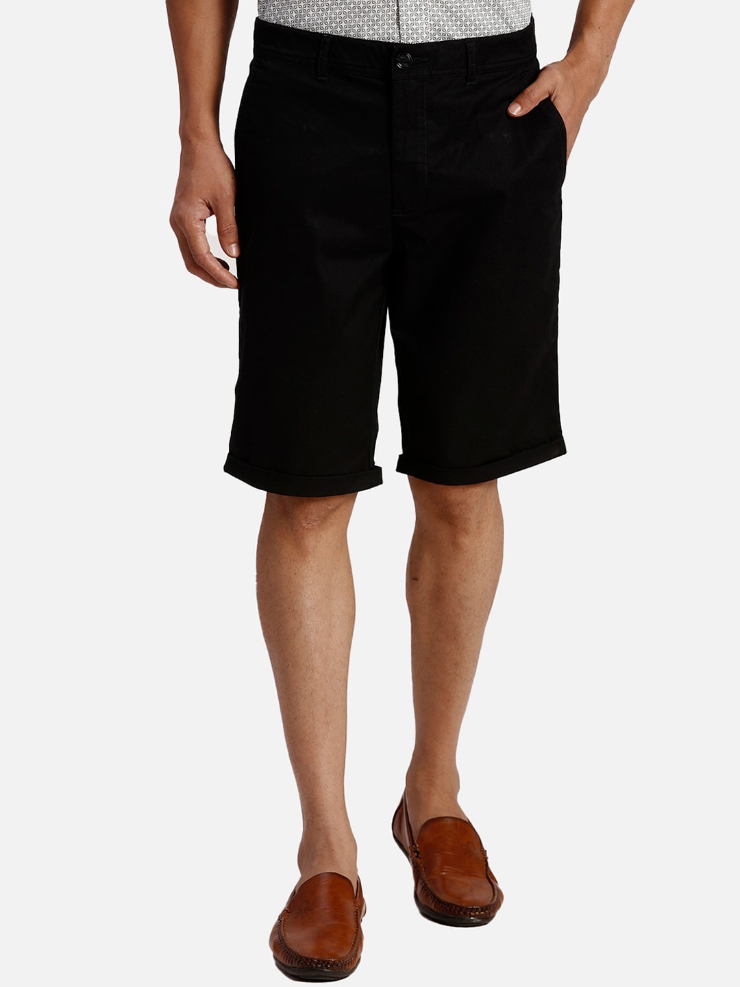 

ColorPlus Men Mid-Rise Regular Shorts, Black