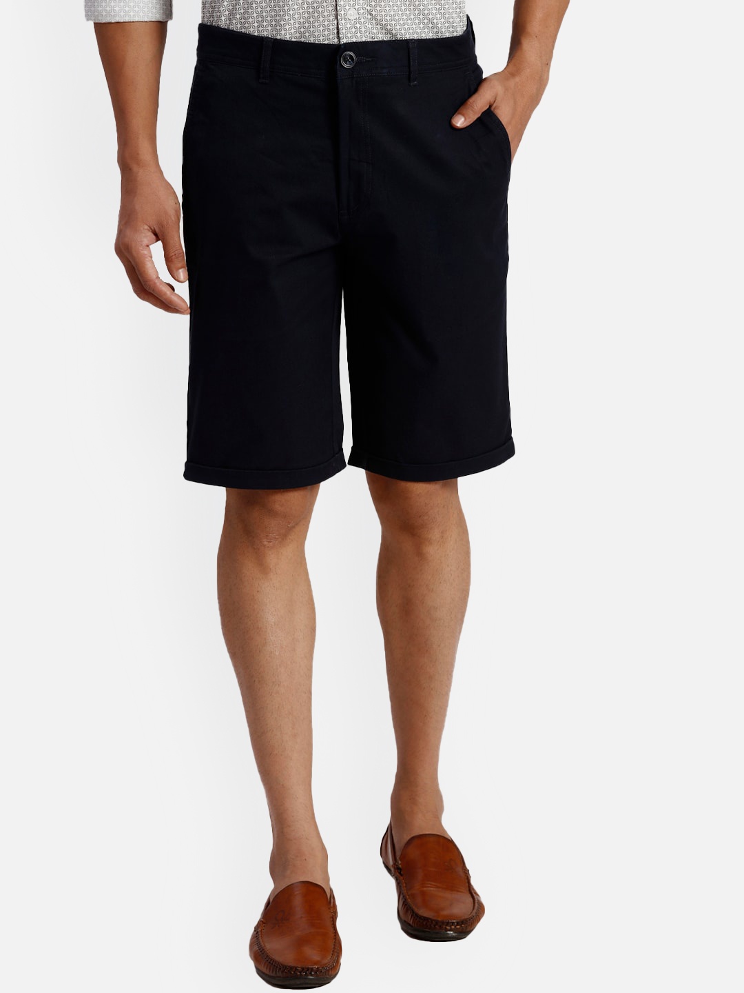

ColorPlus Men Mid Rise Knee Length Shorts, Navy blue