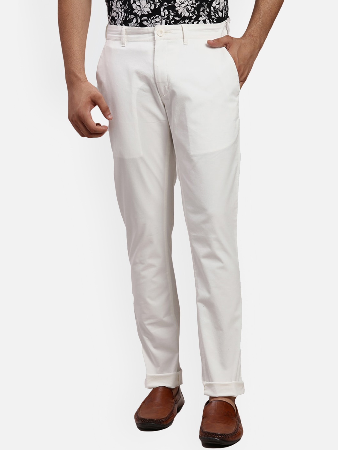

ColorPlus Men Slim Fit Mid-Rise Cotton Chinos Trousers, White