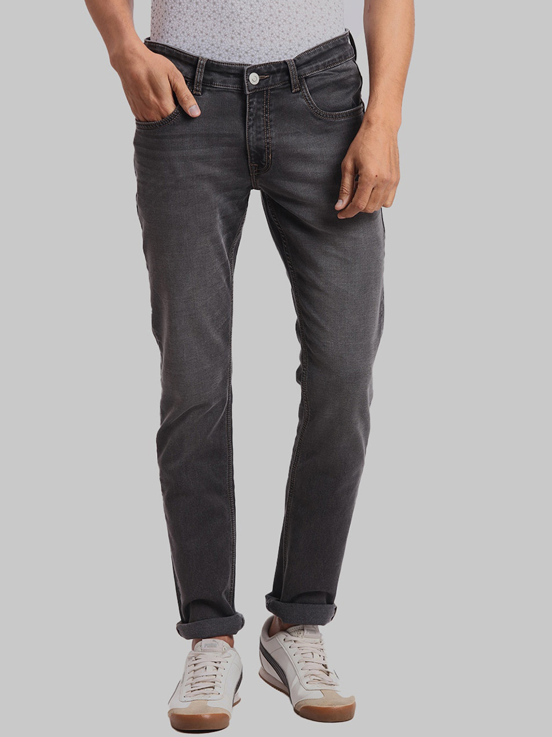

ColorPlus Men Tapered Fit Light Fade Jeans, Grey