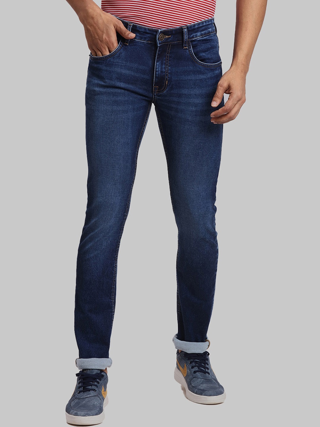 

ColorPlus Men Tapered Fit Light Fade Clean Look Jeans, Blue