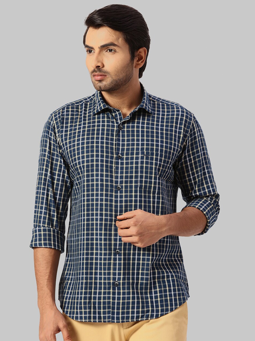 

Park Avenue Checked Cotton Spread Collar Curved Slim Fit Casual Shirt, Blue