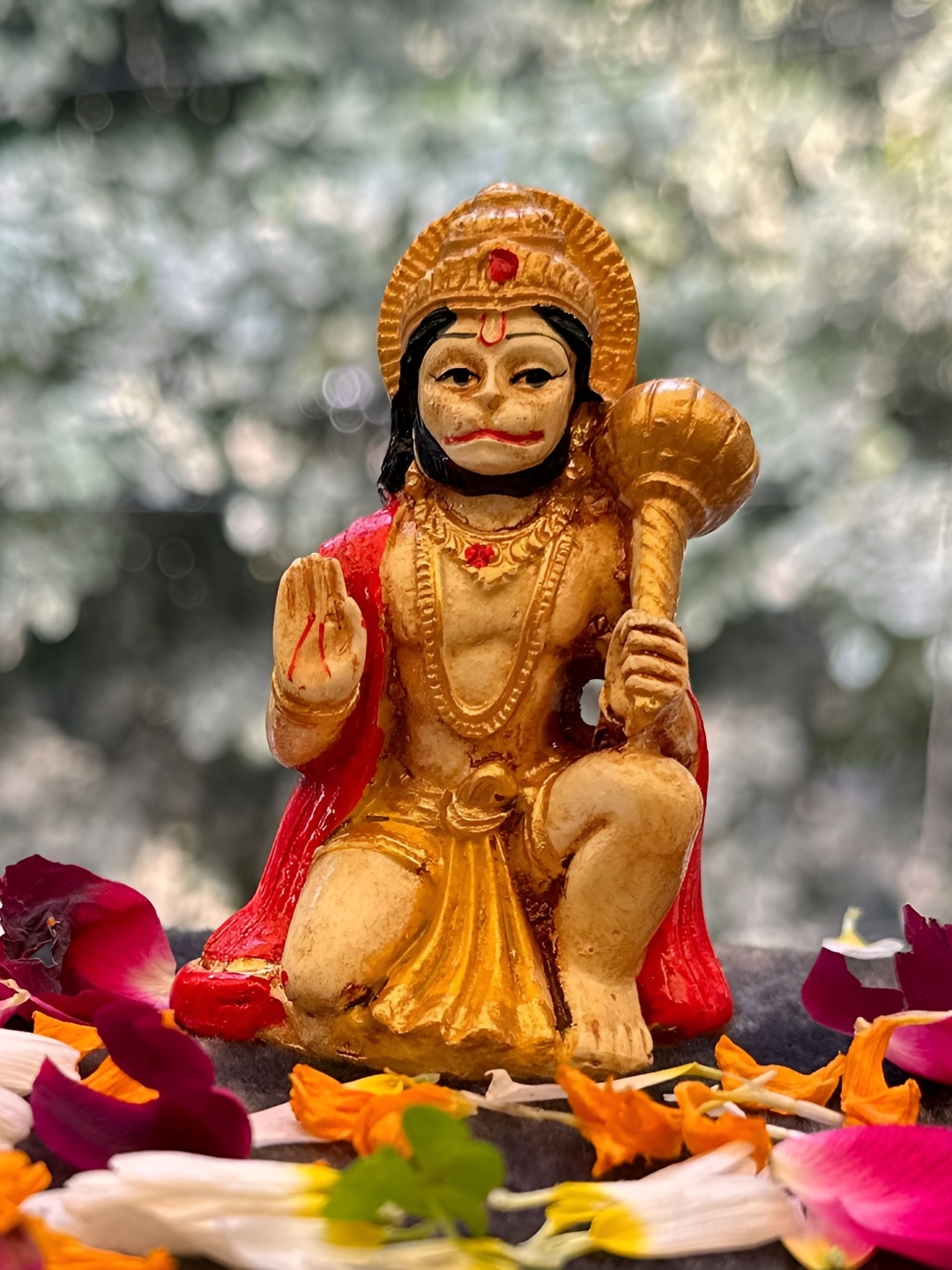 

Gallery99 Gold-Toned & Green Hanuman Ji Religious Idol Showpiece