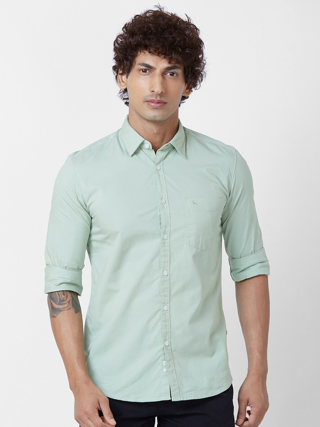 

Parx Cotton Spread Collar Slim Fit Curved Casual Shirt, Green