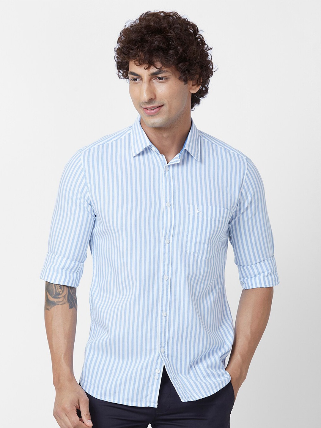 

Parx Slim Fit Opaque Striped Cotton Casual Shirt, Blue