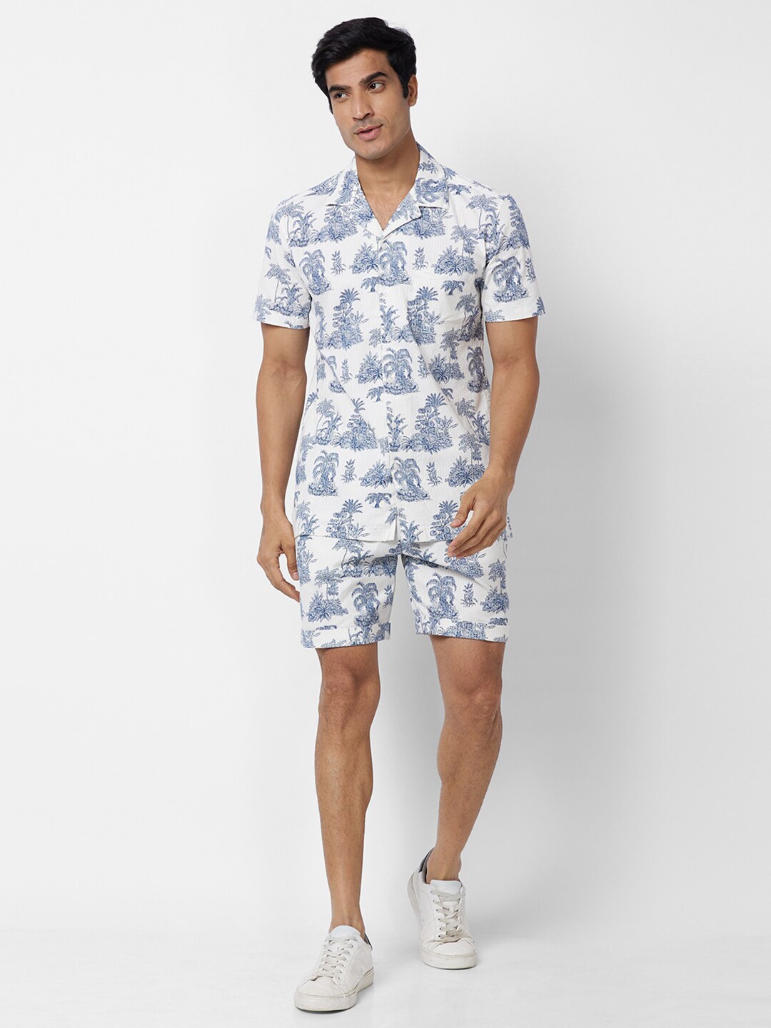 

Parx Slim Fit Floral Printed Cotton Casual Shirt, White