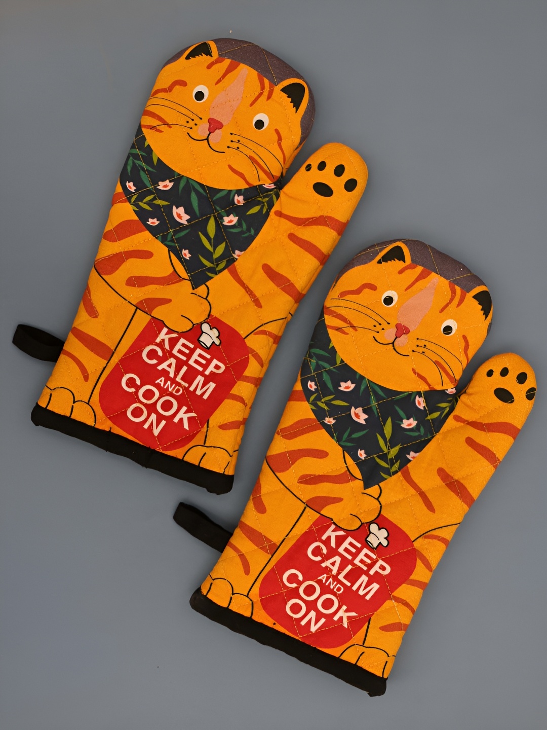 

Ariana Yellow & Black 2Pcs Printed Cotton Oven Gloves