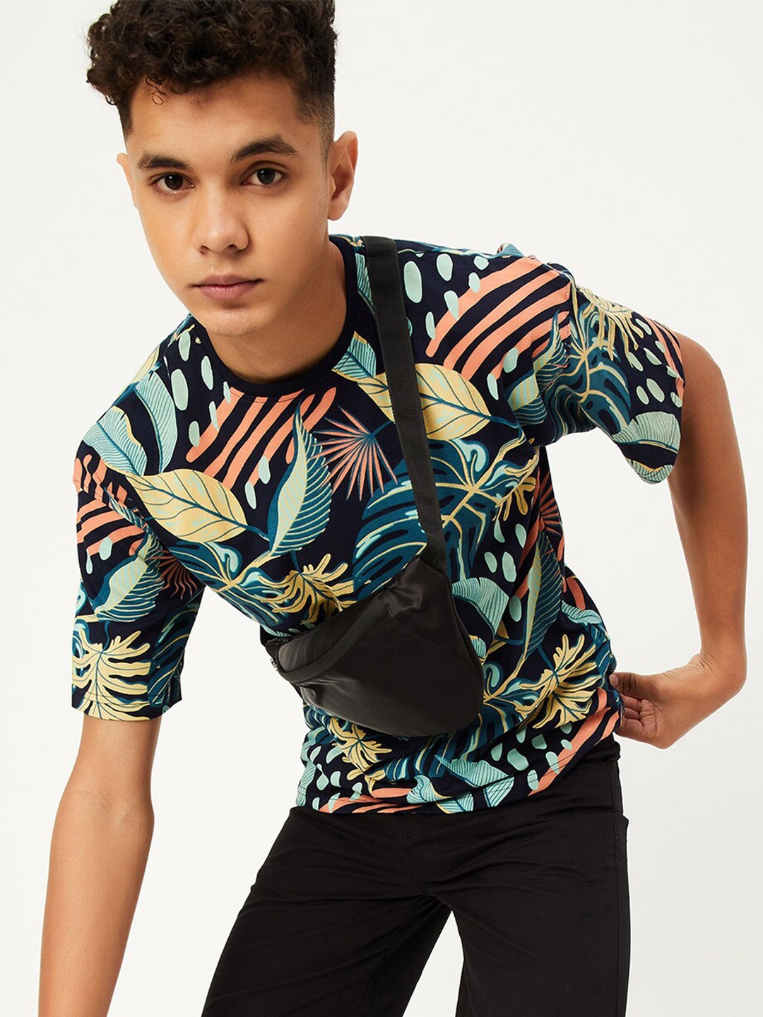 

max Boys Floral Printed Round Neck Cotton Casual T-shirt, Navy blue