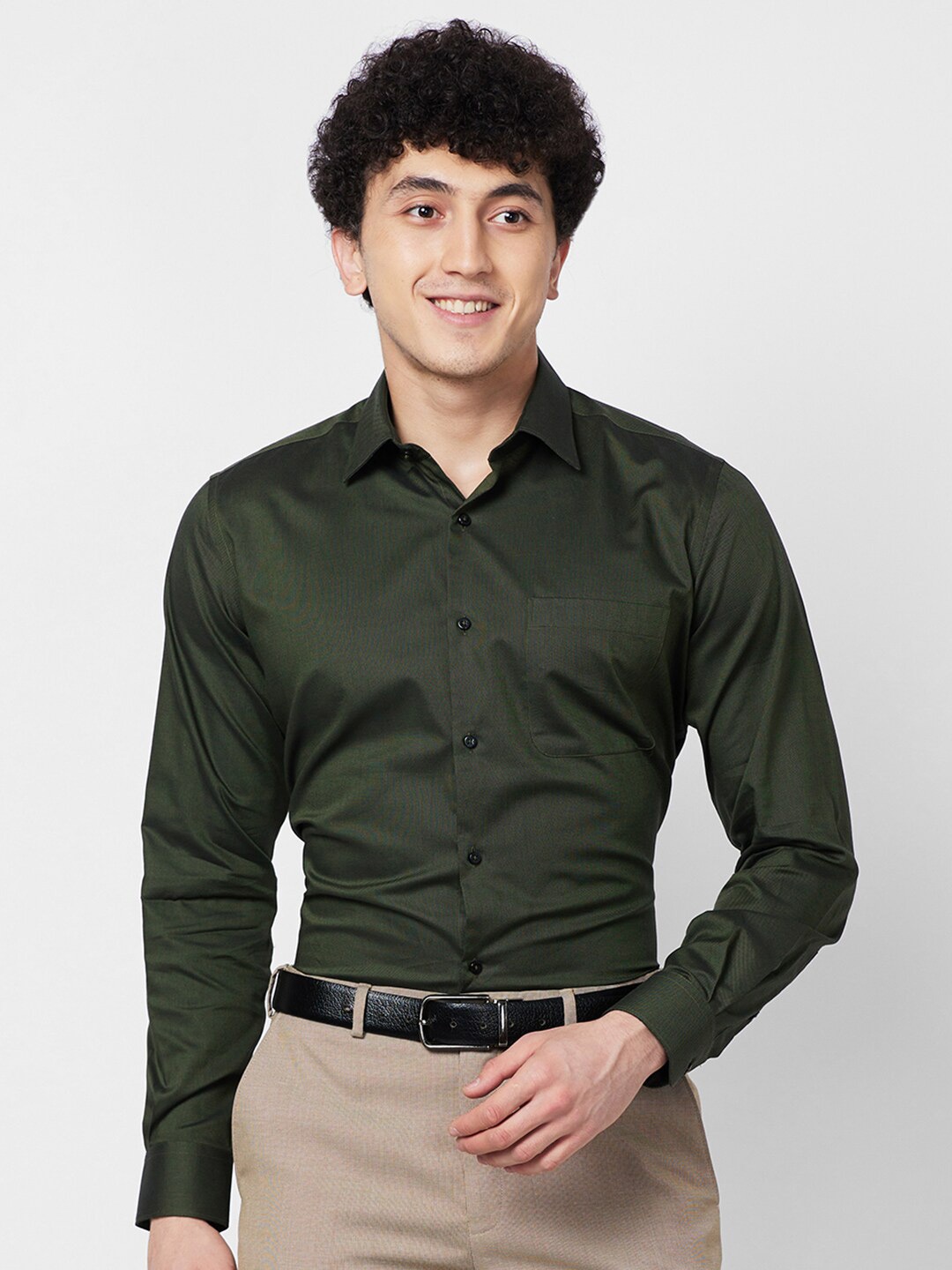 

Raymond Spread Collar Long Sleeves Contemporary-Fit Cotton Formal Shirt, Green