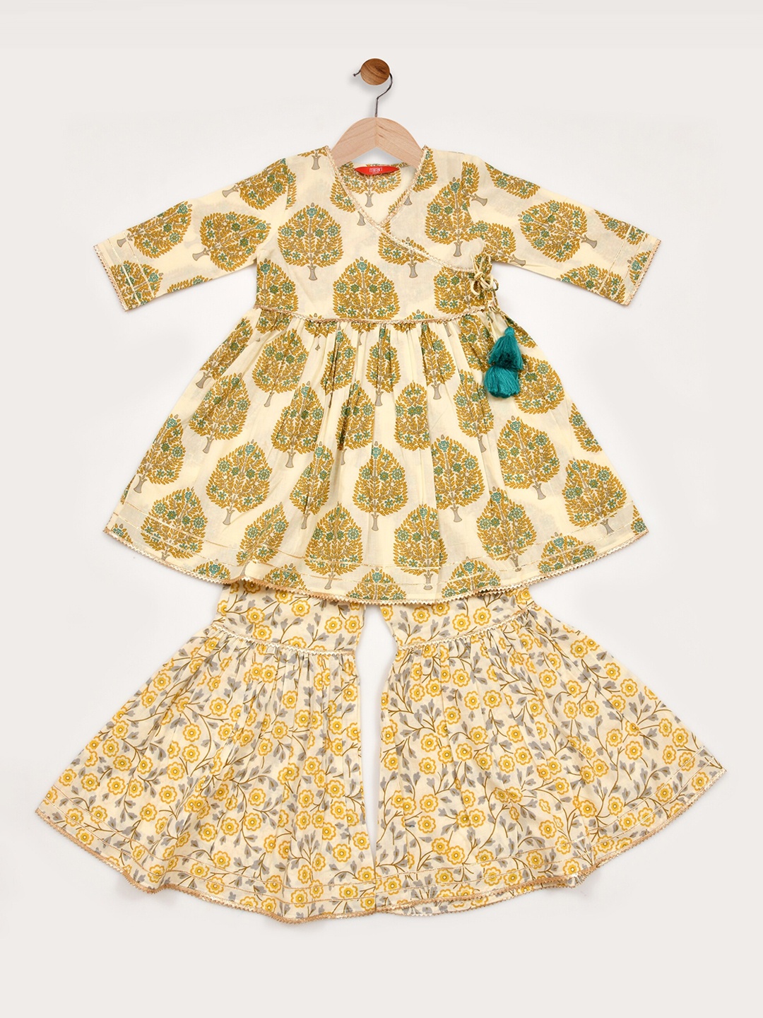 

mirari Girls V-Neck Floral Printed Regular Pure Cotton Kurta with Sharara, Cream