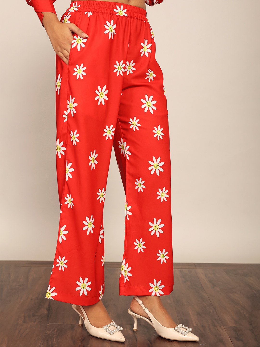 

KAORI BY SHREYA AGARWAL Women Floral Printed Georgette Wide Leg Palazzos, Red