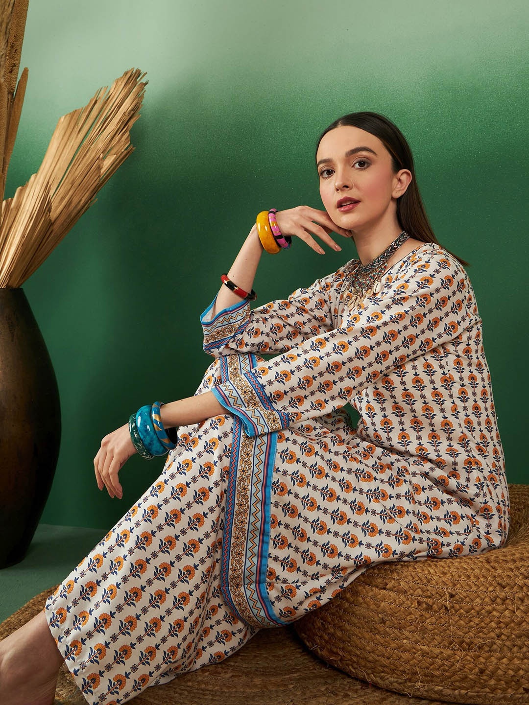 

Sangria Floral Printed Round Neck A-Line Kurta With Palazzo, Beige