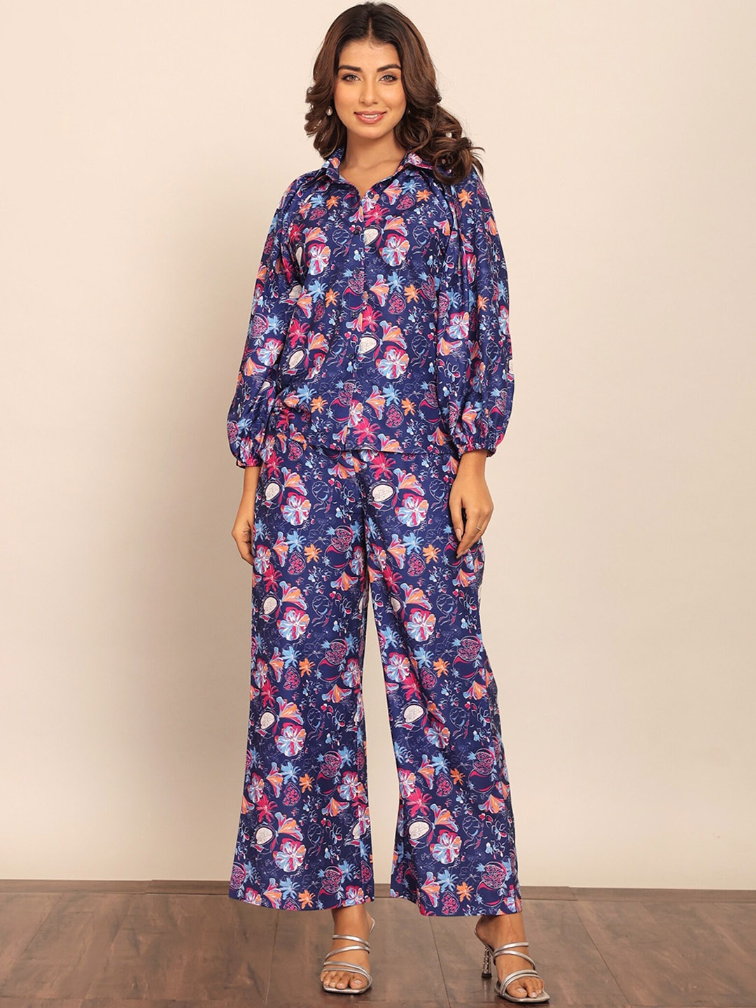 

KAORI BY SHREYA AGARWAL Floral Printed Shirt With Trousers Co-Ords, Blue