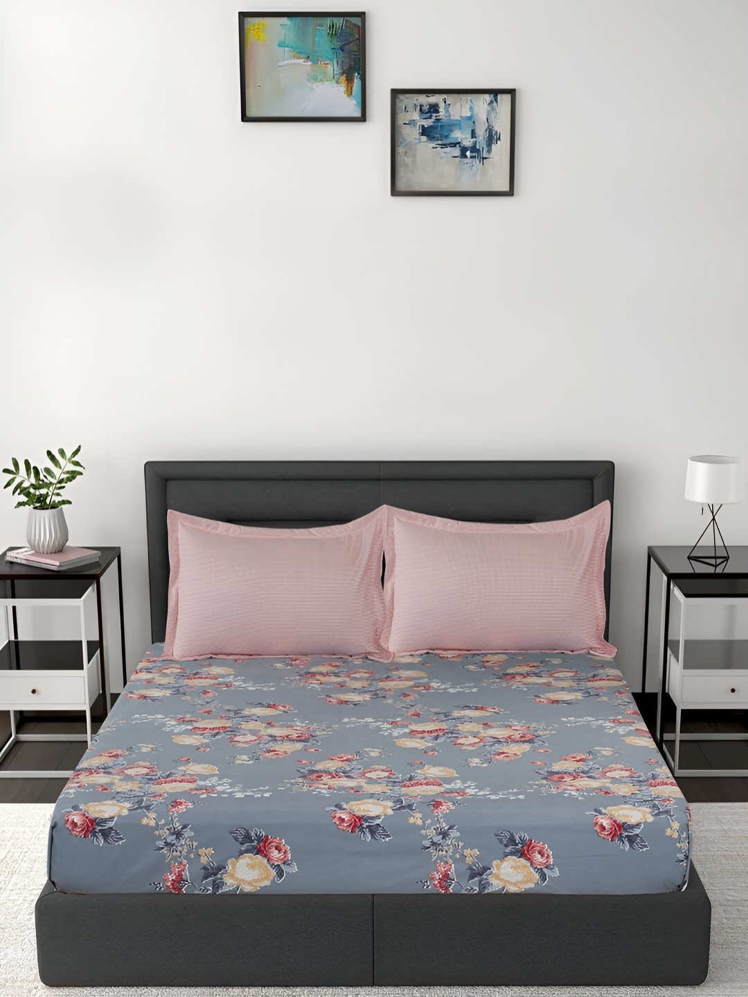 

GAPU & BALY Grey & Pink Floral Printed 140 TC King Bedsheet with 2 Pillow Covers