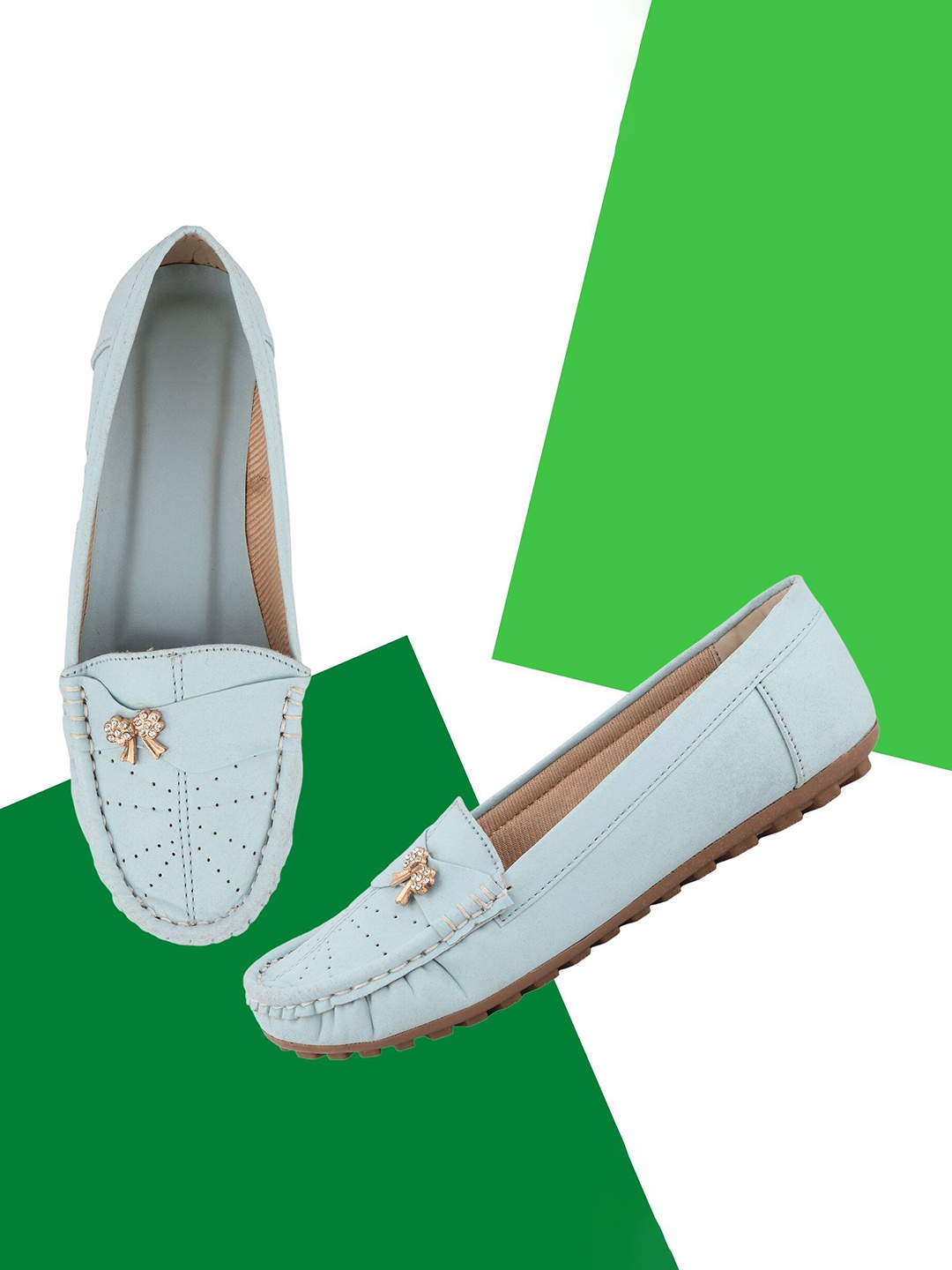 

PERY PAO Girls Embellished Round Toe Loafers, Blue