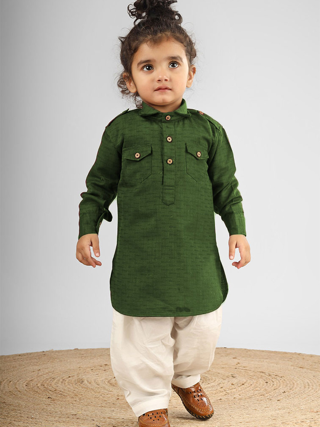 

Polka Tots Kids Abstract Printed Pathani Kurta With Dhoti, Green