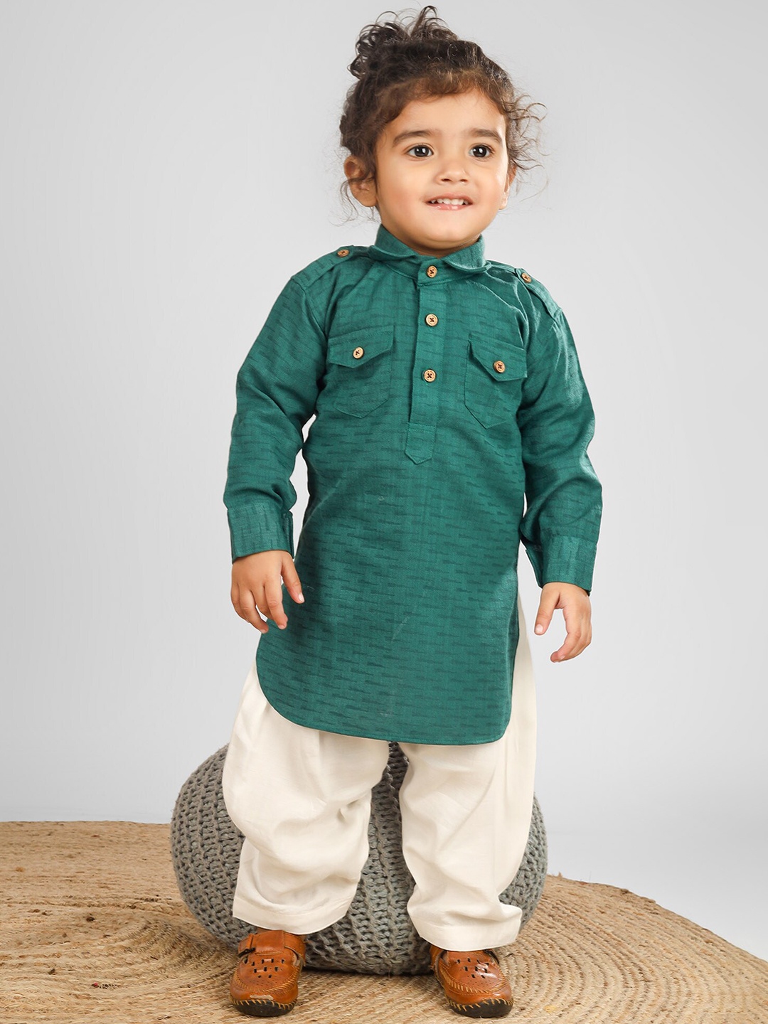 

Polka Tots Kids Regular Pathani Kurta with Pyjamas, Green
