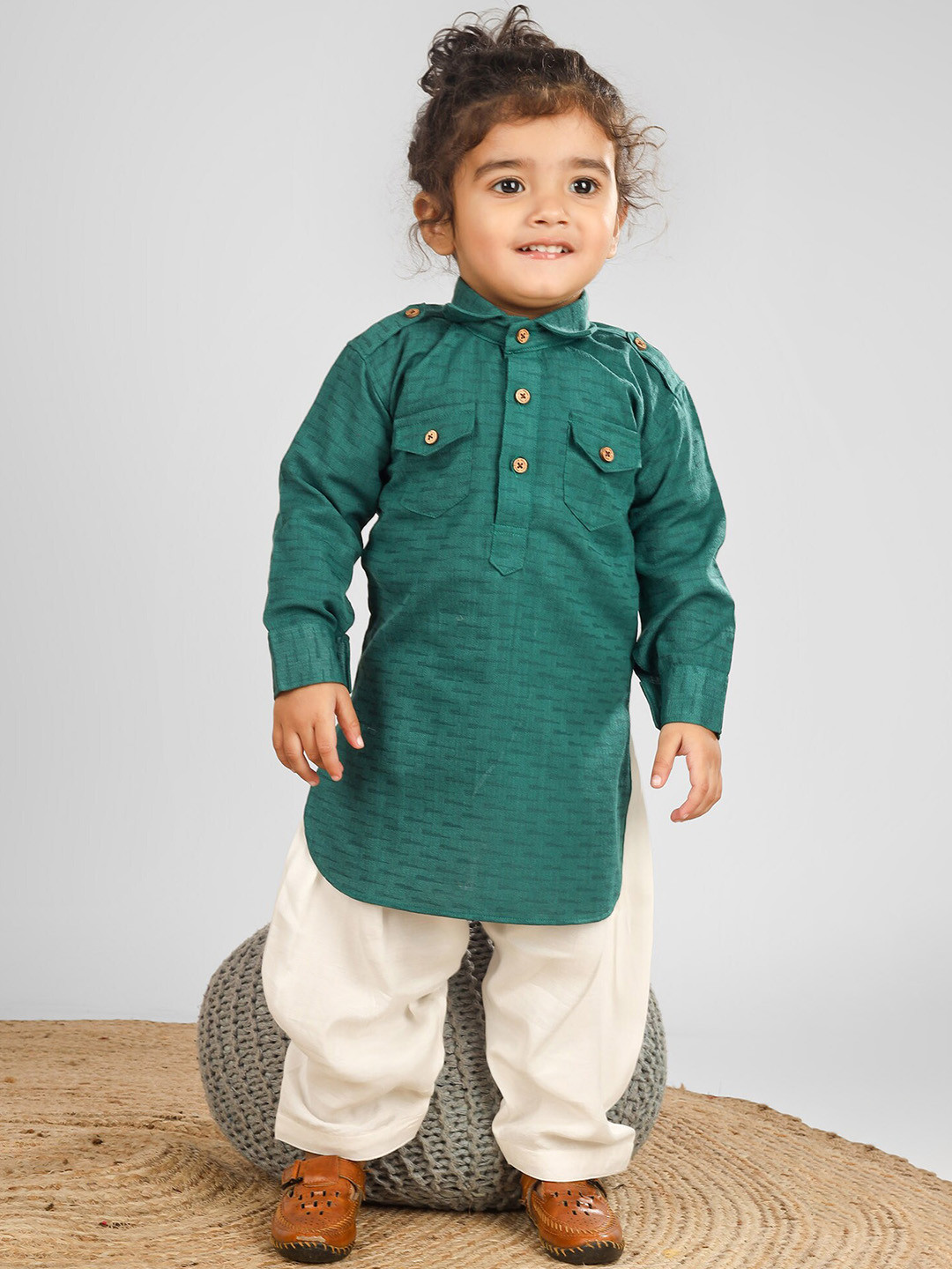 

Polka Tots Kids Regular Pathani Kurta with Pyjama, Green
