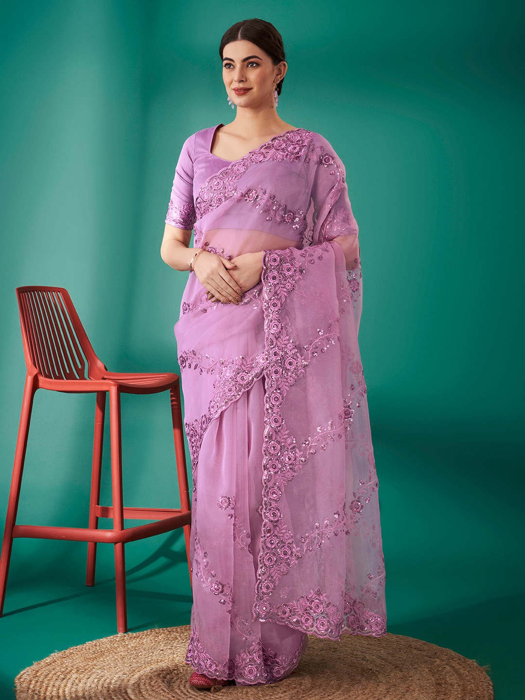 

Munir Floral Embroidered & Sequinned Organza Saree, Purple