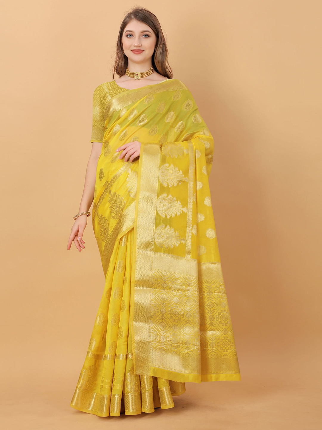 

DIVASTRI Ethnic Motifs Woven Design Zari Jamdani Saree, Yellow
