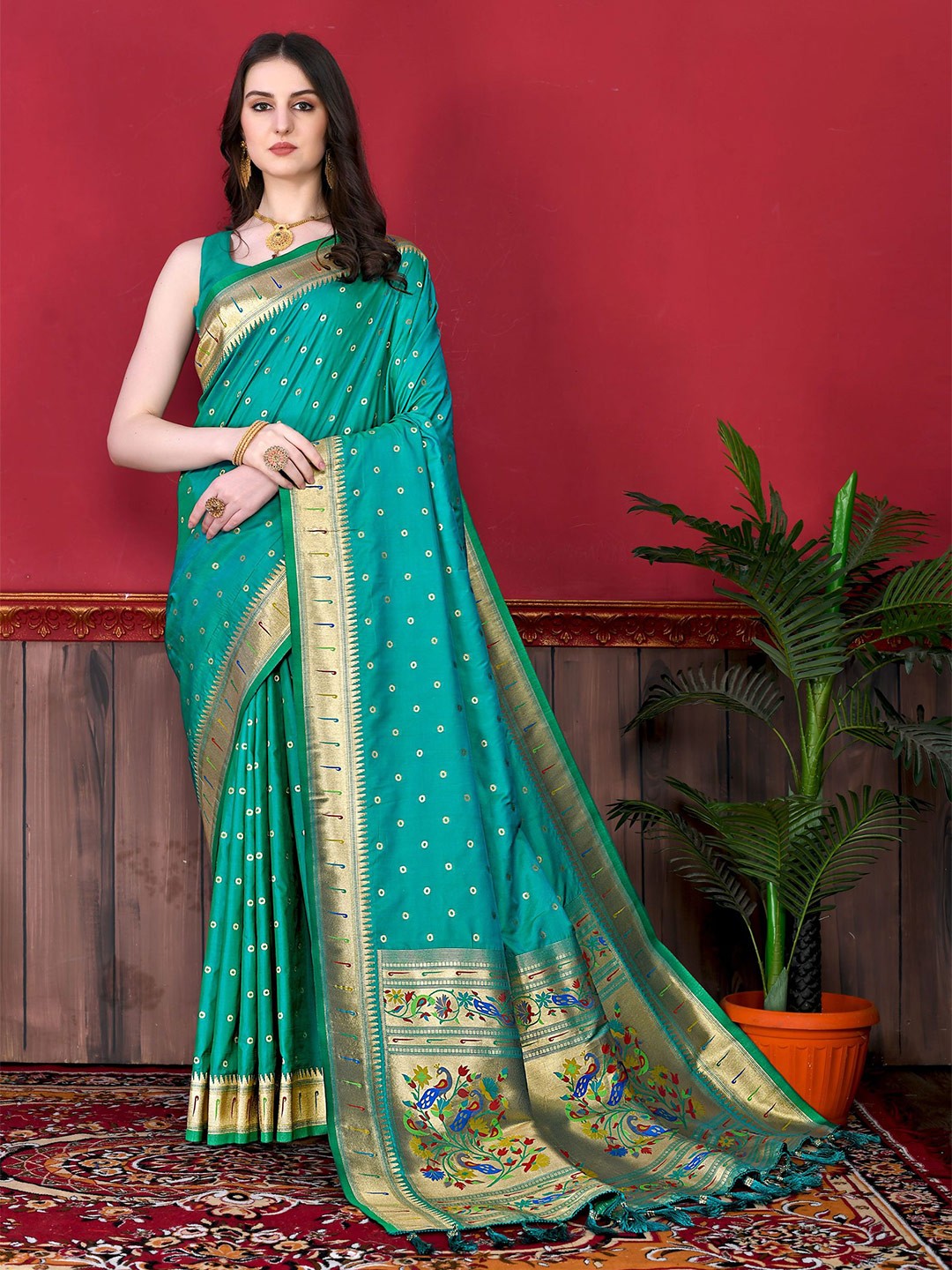 

DIVASTRI Woven Design Zari Pure Silk Paithani Saree, Turquoise blue
