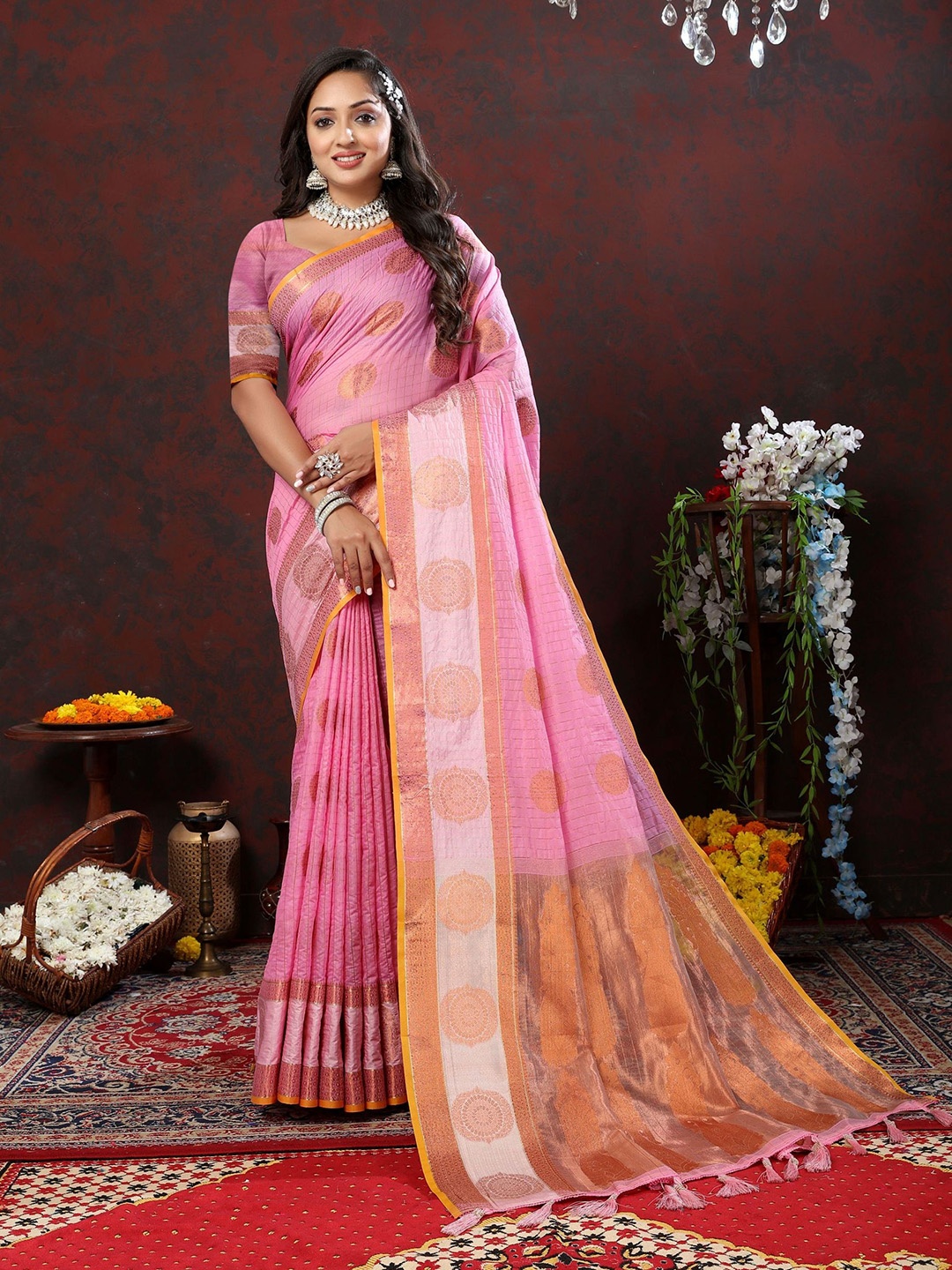 

DIVASTRI Ethnic Motifs Woven Design Zari Pure Silk Jamdani Saree, Pink