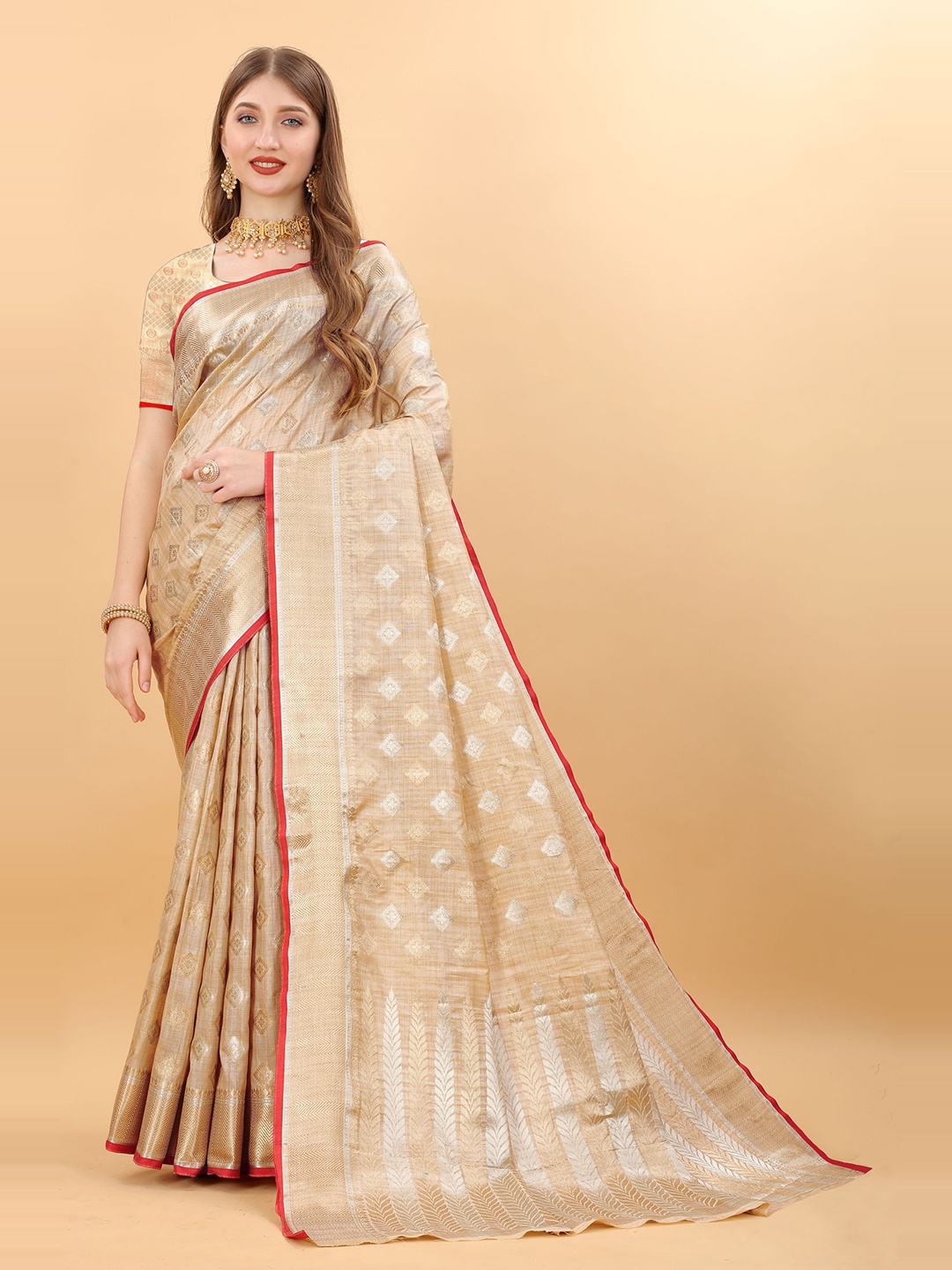 

DIVASTRI Geometric Woven Design Zari Pure Silk Banarasi Saree, Cream