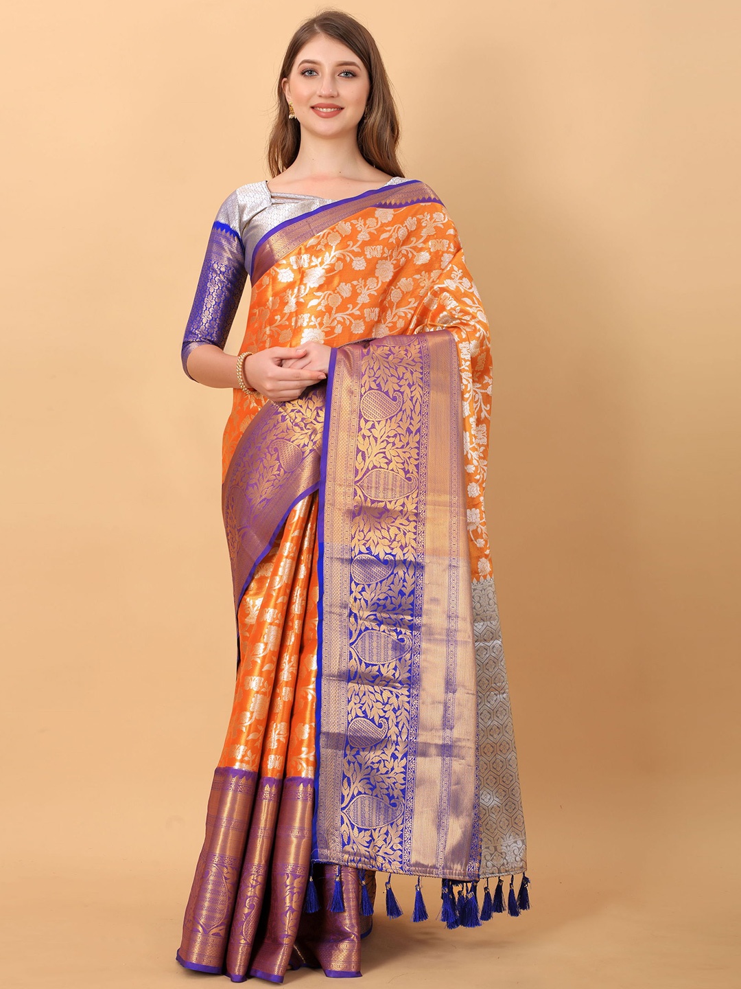 

DIVASTRI Ethnic Motifs Woven Design Zari Pure Silk Banarasi Saree, Orange