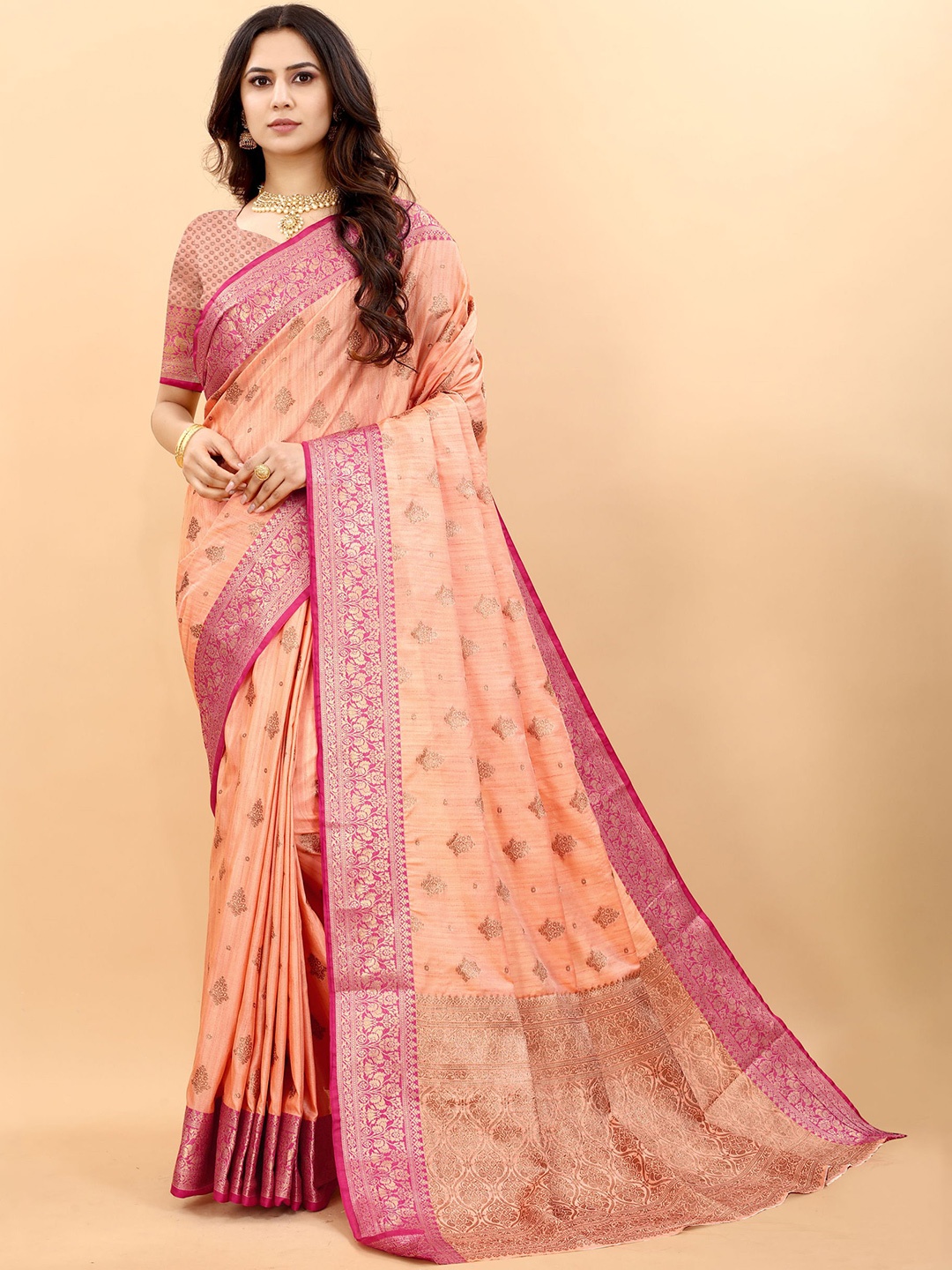 

DIVASTRI Ethnic Motifs Zari Pure Silk Banarasi Saree, Peach