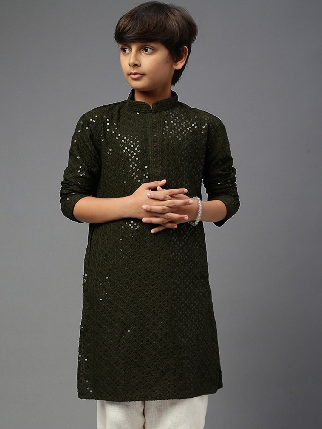 

YK Boys Ethnic Motif Chikankari Embroidered Sequined Straight Kurta, Green