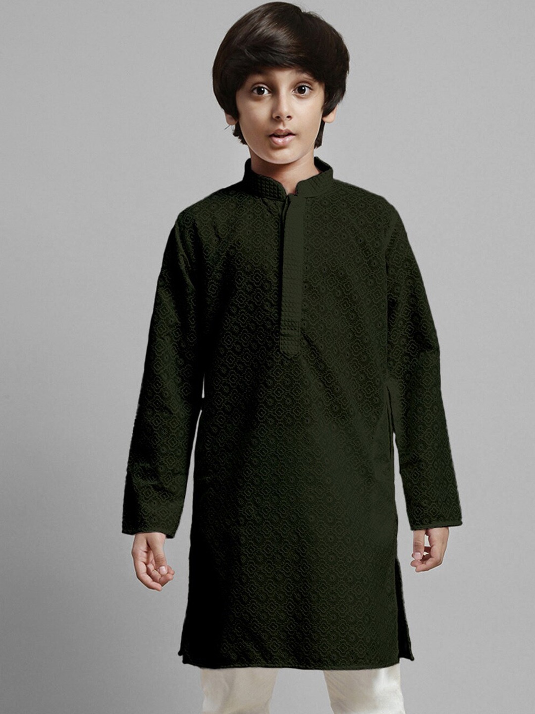 

YK Boys Ethnic Motifs Embroidered Chikankari Cotton Kurta, Green