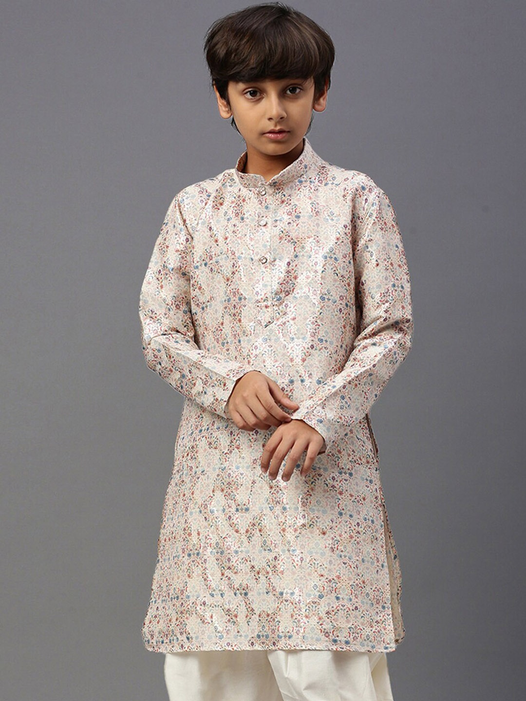 

YK Boys Floral Printed Mandarin Collar Straight Kurta, Cream