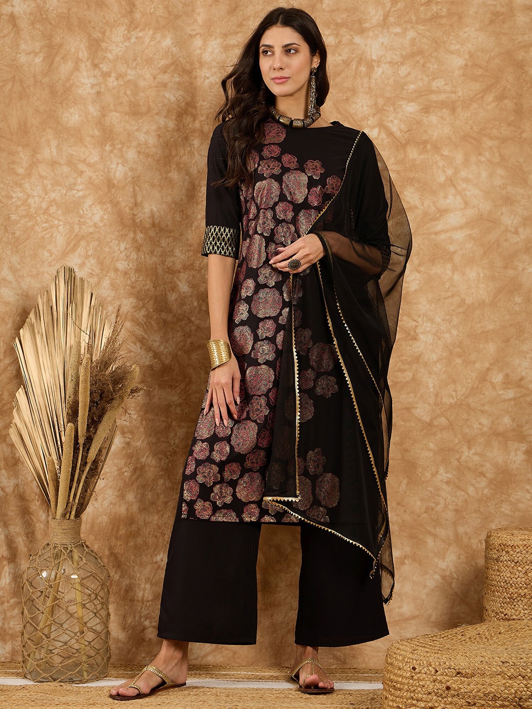 

ZIYAA Floral Printed Straight Kurta with Palazzos & Dupatta, Black