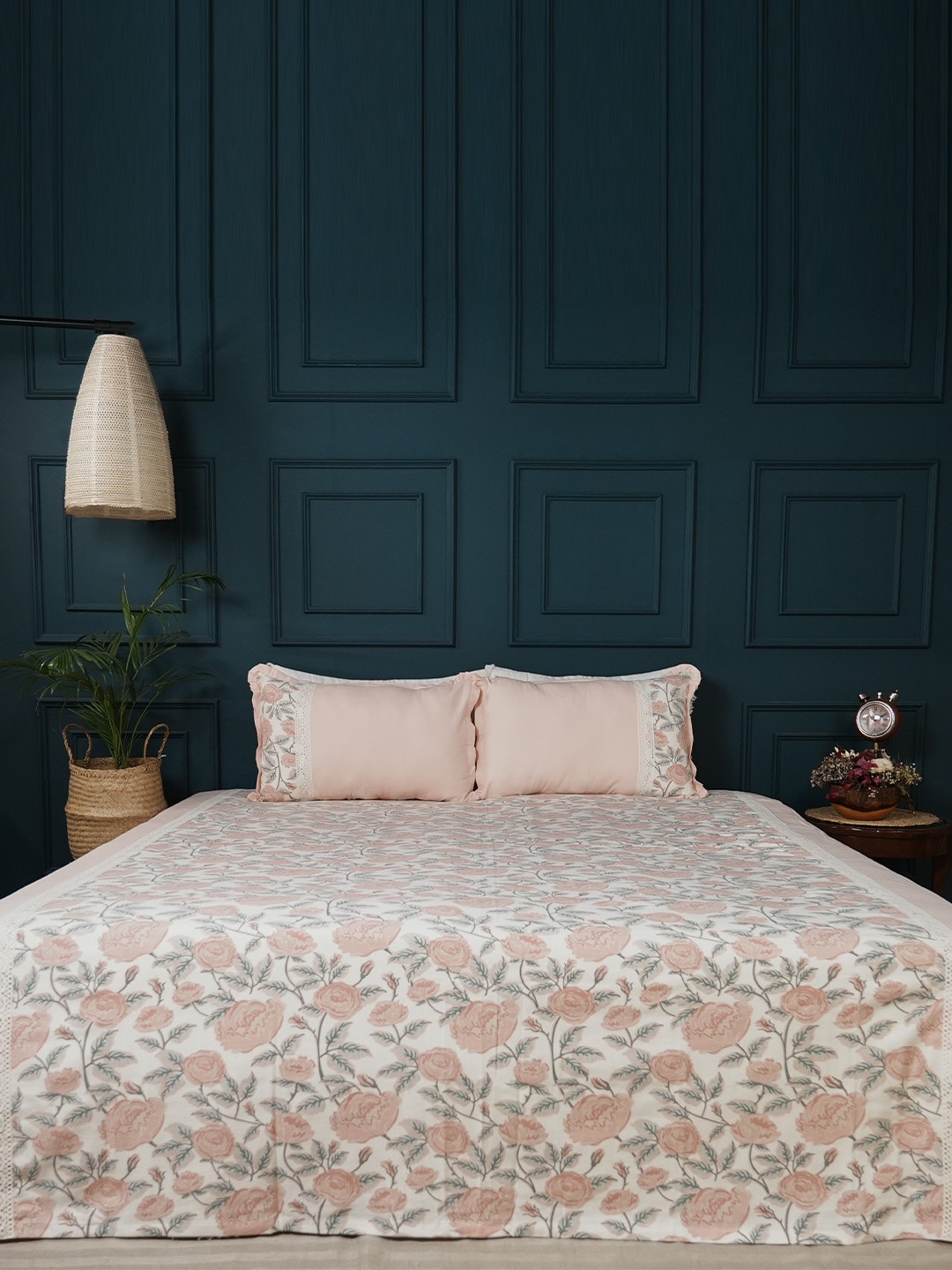 Amora 3 Pieces White & Peach Floral Printed Cotton Bed & Pillow Covers