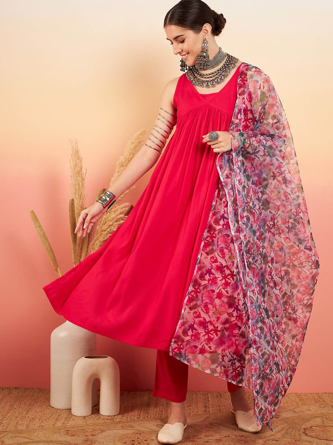 

InWeave Regular Kurta with Trousers & With Dupatta, Magenta