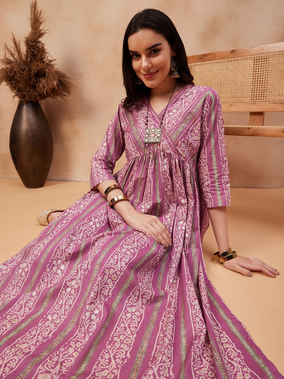 

Anouk Ethnic Motifs Printed Empire Chanderi Silk Kurta With Trouser, Pink