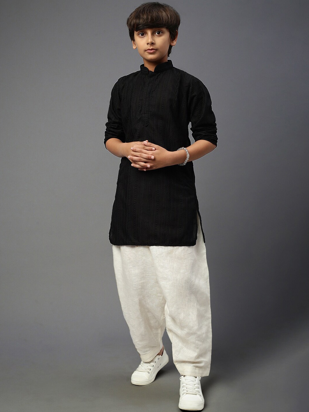

YK Boys Chikankari Embroidered Mandarin Collar Straight Kurta with Salwar, Black