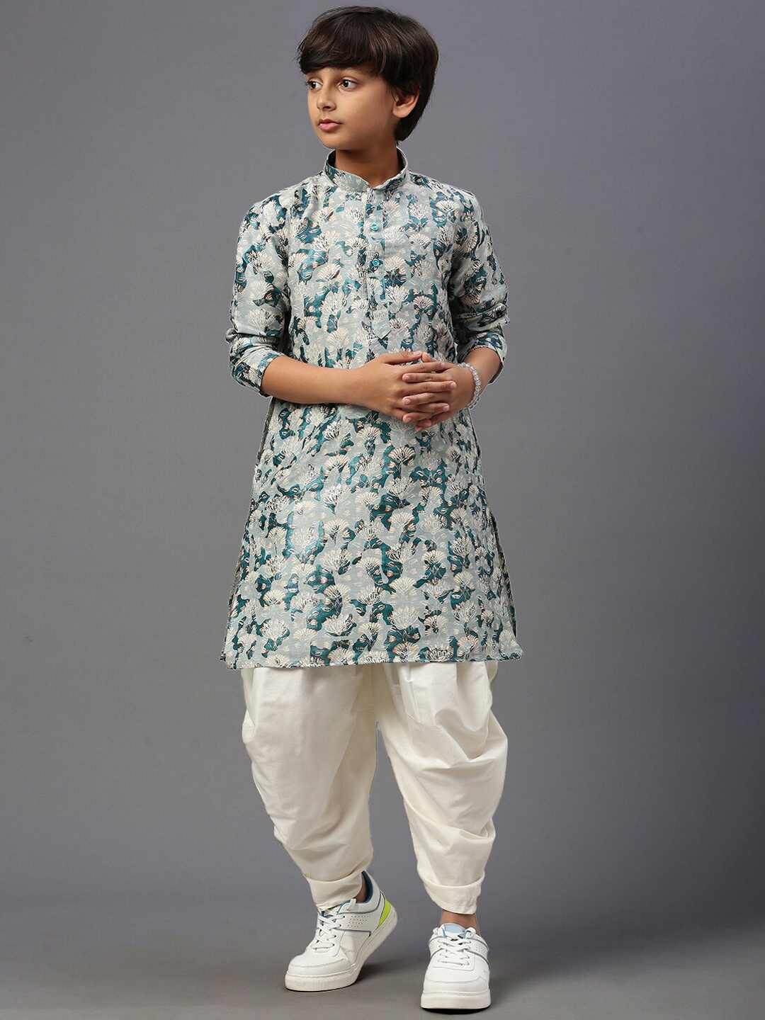 

YK Boys Floral Printed Mandarin Collar Kurta with Dhoti Pants, Blue