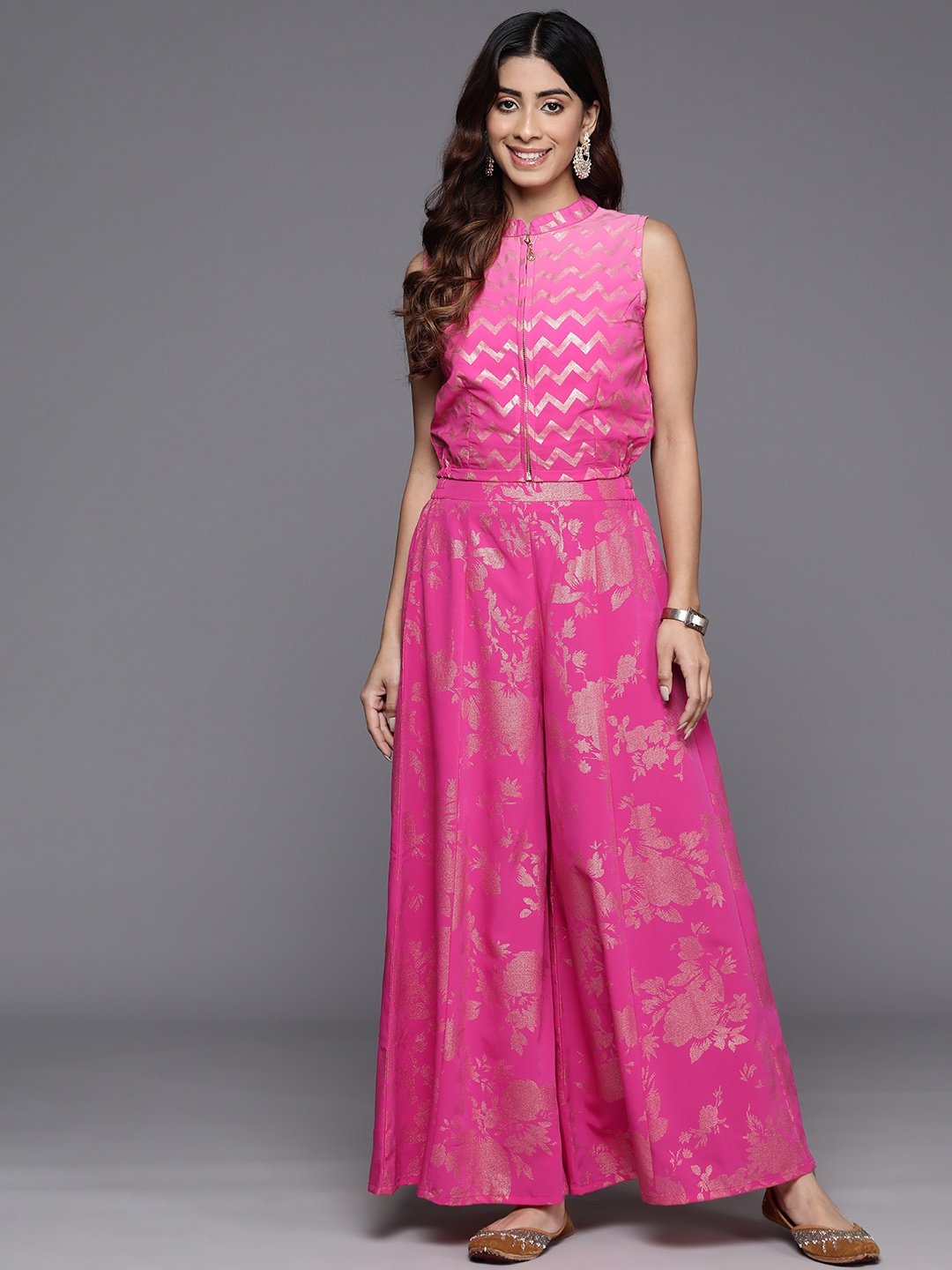 

Ahalyaa Floral Printed Co-Ords, Pink